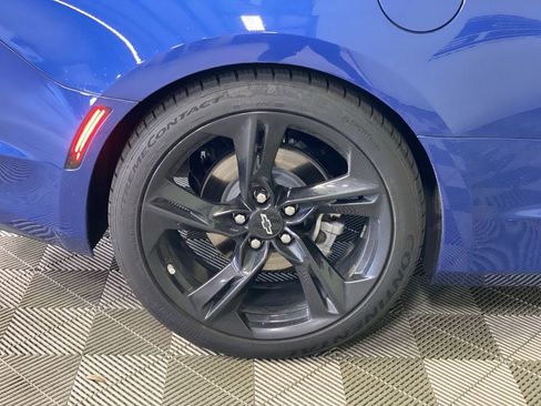 Used 2024 Chevrolet Camaro LT w/ RS Package RWD image 18