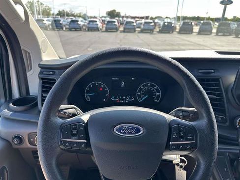 Used 2025 Ford Transit 250 Low Roof w/ Exterior Upgrade Package RWD image 18
