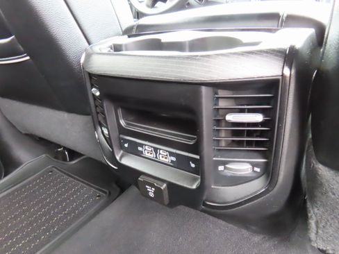 Used 2022 RAM 2500 Limited image 41