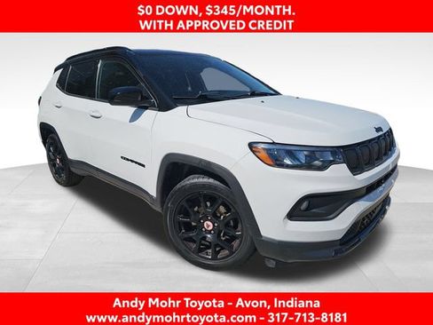 Used 2022 Jeep Compass Latitude w/ Convenience Group FWD image 1