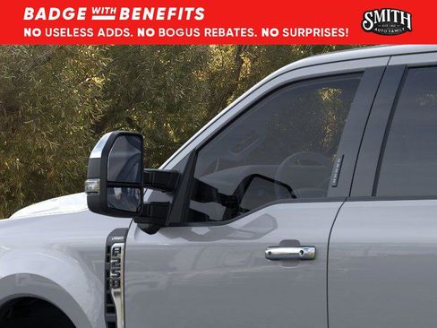 New 2025 Ford F250 Lariat w/ Chrome Package image 21