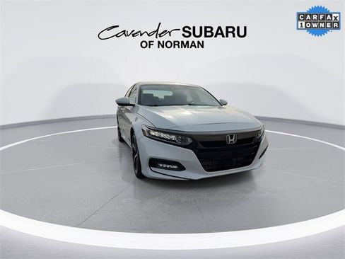 Used 2018 Honda Accord Sport image 5