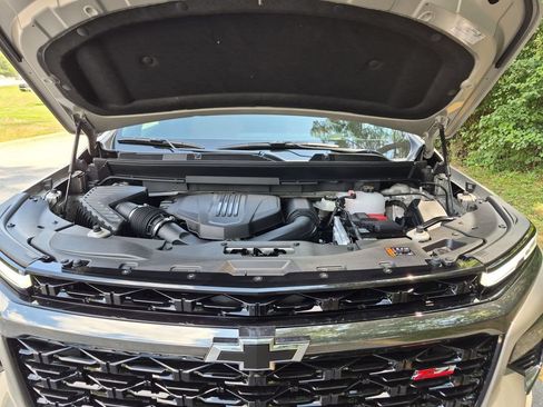 New 2027 Chevrolet Traverse Z71 w/ Driver Confidence Package AWD/4WD image 39