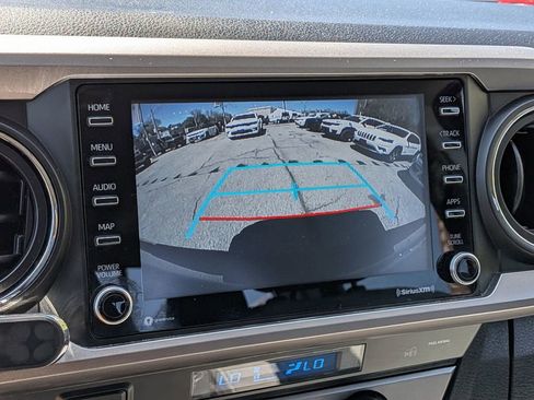 Used 2022 Toyota Tacoma SR5 image 18