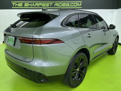 Used 2023 Jaguar F-PACE S image 10