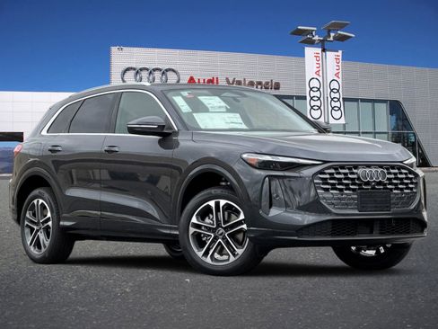 New 2026 Audi Q5 Premium AWD/4WD image 2