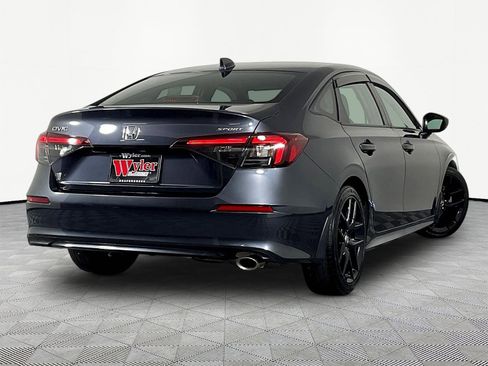 Used 2025 Honda Civic Sport image 6