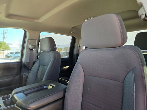 Used 2024 GMC Sierra 2500 Pro w/ Convenience Package image 13