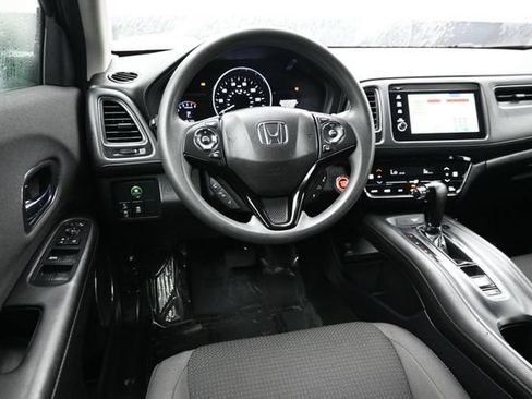 Used 2022 Honda HR-V EX image 11