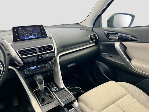 Used 2019 Mitsubishi Eclipse Cross SE AWD/4WD image 23