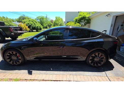 Used 2022 Tesla Model 3 Performance AWD/4WD image 2