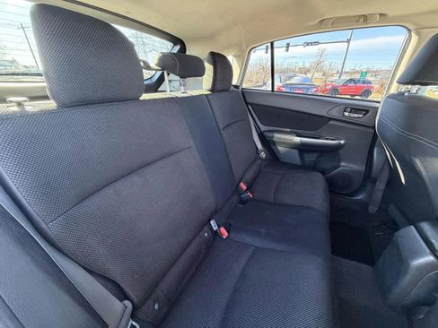 Used 2015 Subaru Crosstrek 2.0i Premium w/ Moonroof Package AWD/4WD image 16