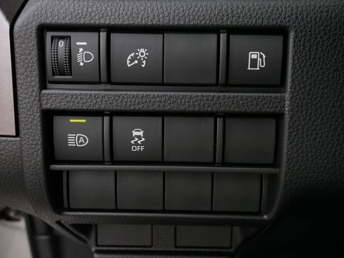 Certified 2025 Toyota 4Runner SR5 image 27