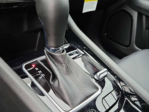 New 2026 Jeep Compass Latitude image 21