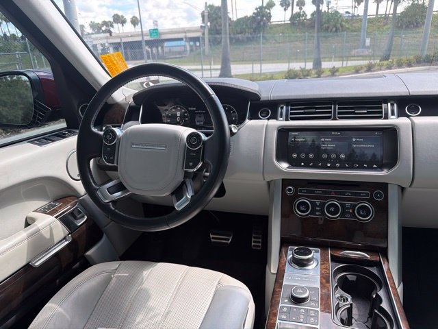 Used 2017 Land Rover Range Rover Supercharged AWD/4WD image 9