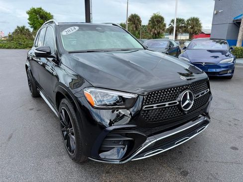 Used 2024 Mercedes-Benz GLE 350 4MATIC image 3