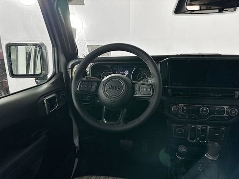 New 2026 Jeep Wrangler Unlimited Sport image 30