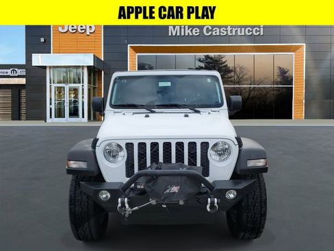 Used 2020 Jeep Gladiator Sport w/ Quick Order Package 24S image 2