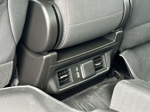 Used 2024 GMC Sierra 1500 Elevation w/ LPO, Elevation Black Package AWD/4WD image 18