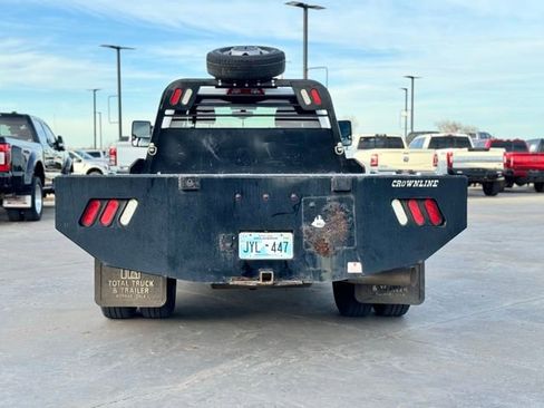 Used 2017 GMC Sierra 3500 SLE image 6