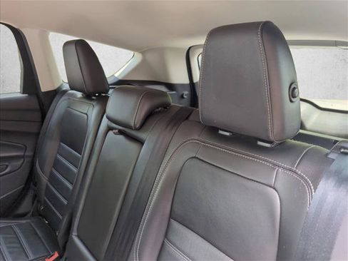 Used 2019 Ford Escape Titanium AWD/4WD image 18