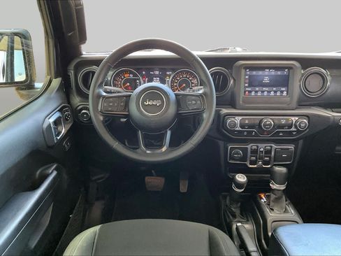 Used 2021 Jeep Wrangler Unlimited Sport AWD/4WD image 7
