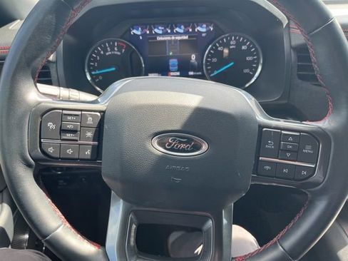 Used 2022 Ford Expedition Limited image 14