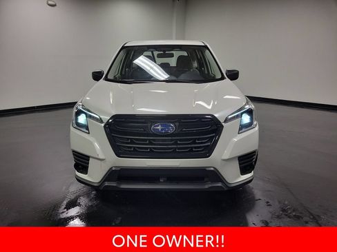 Used 2023 Subaru Forester AWD/4WD image 3