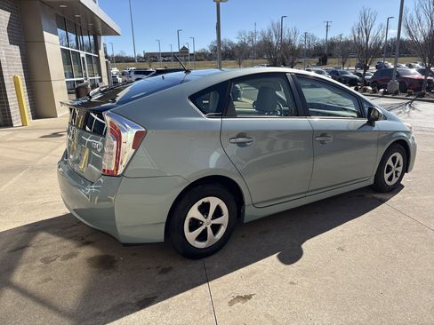 Used 2012 Toyota Prius Two image 10