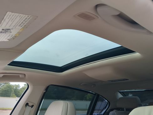 Used 2011 BMW 750Li RWD image 17