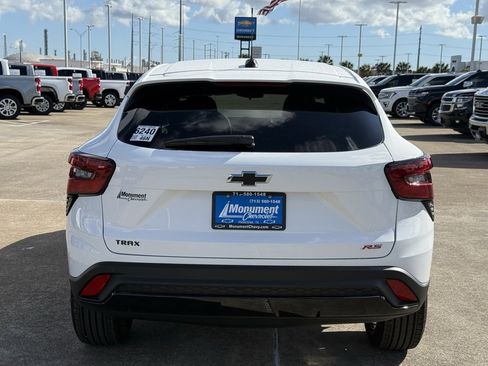 New 2026 Chevrolet Trax RS w/ Driver Confidence Package image 12