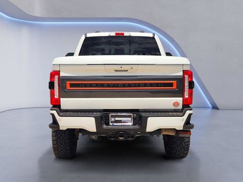 Used 2023 Ford F250 Lariat w/ Sport Appearance Package AWD/4WD image 7