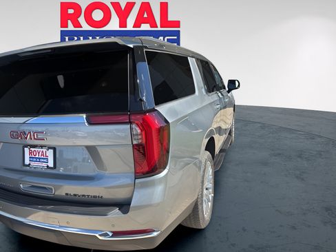 New 2026 GMC Yukon XL Elevation RWD image 15