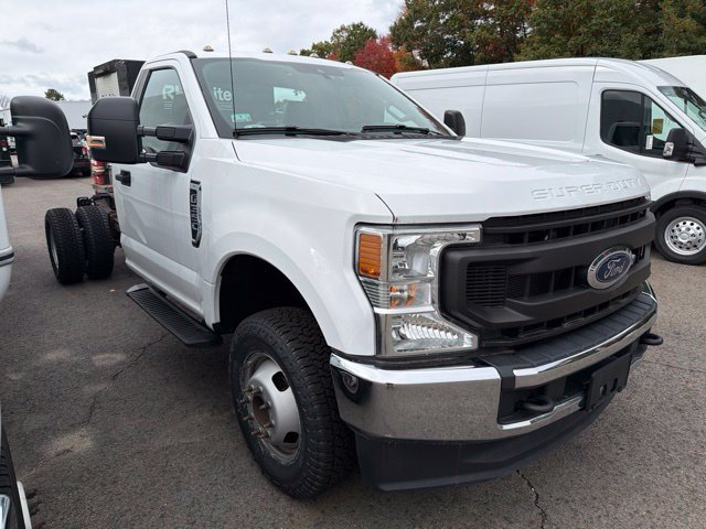 Used 2021 Ford F350 XL w/ Power Equipment Group AWD/4WD image 11