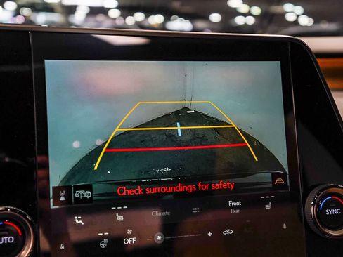 Used 2025 Lexus RX 350 FWD w/ Technology Package image 25