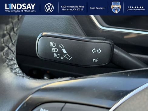 Certified 2019 Volkswagen Tiguan SEL image 21