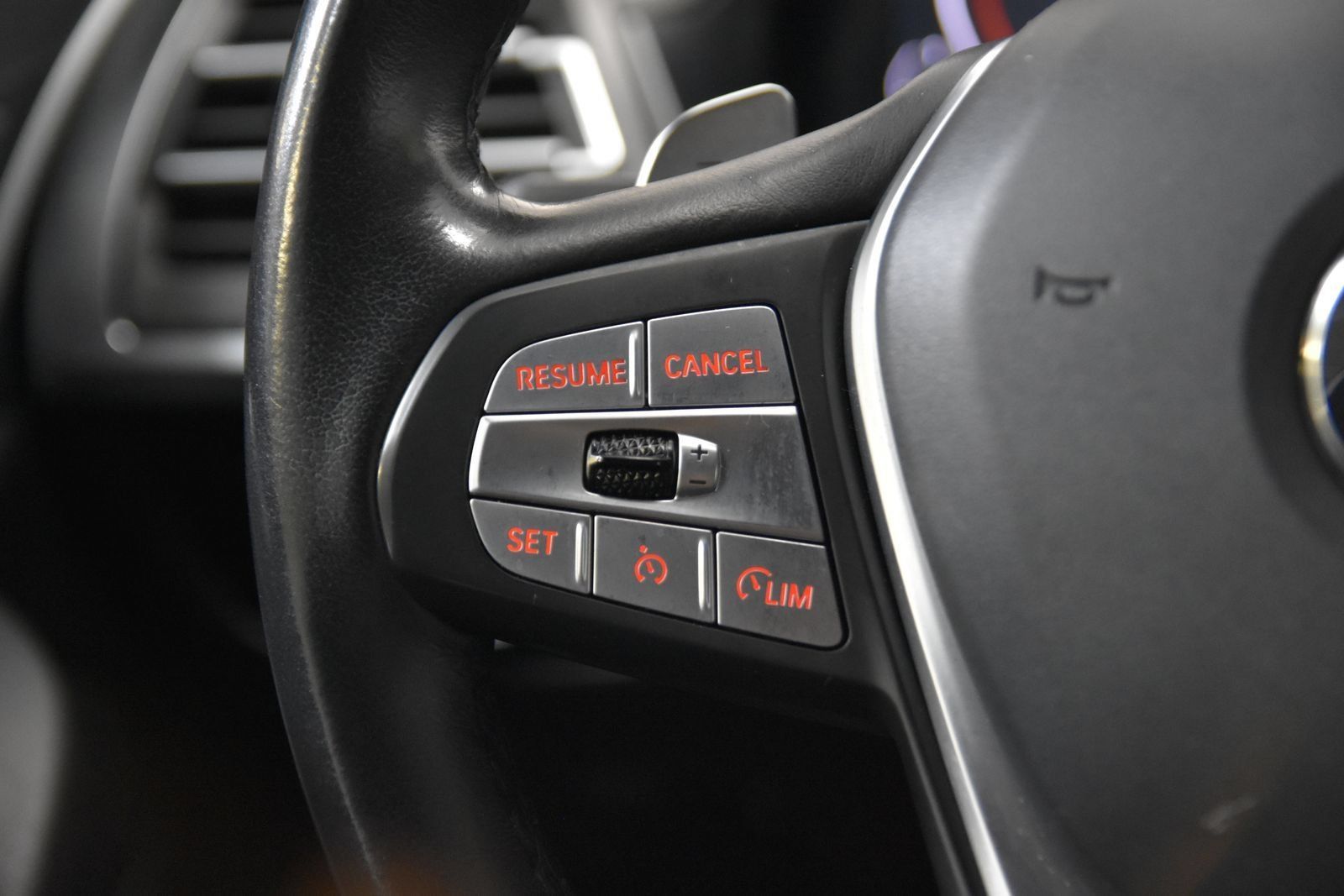 Used 2024 BMW X3 sDrive30i RWD image 18