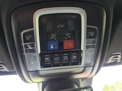 Used 2024 RAM 1500 TRX AWD/4WD image 42