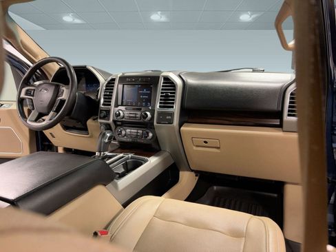 Used 2016 Ford F150 Lariat w/ Equipment Group 502A Luxury image 29