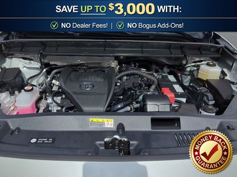 Used 2025 Toyota Highlander Limited image 25