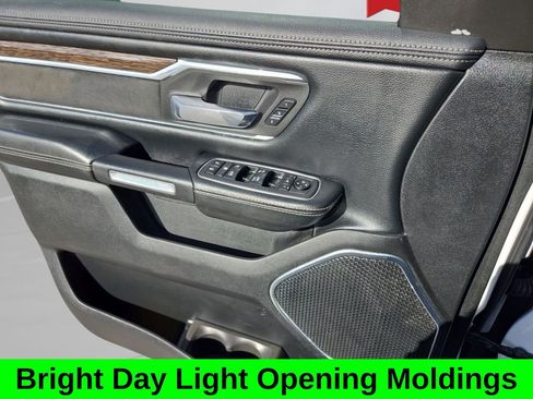 Used 2019 RAM 1500 Laramie RWD image 12