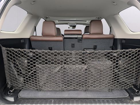 Used 2023 Toyota 4Runner Limited AWD/4WD image 34