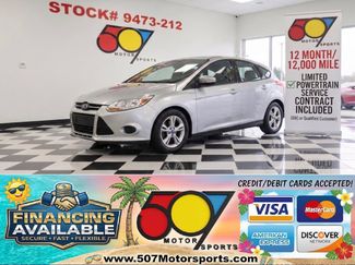 Used 2013 Ford Focus SE FWD video 1