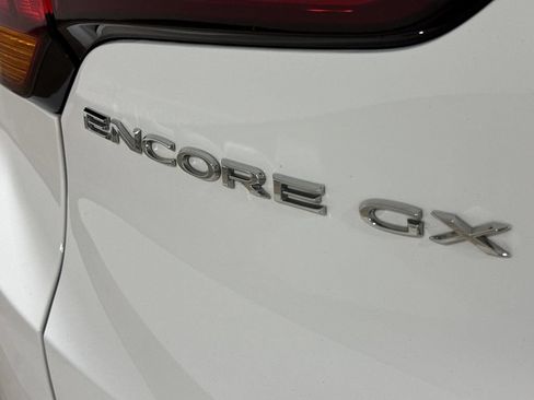 Used 2020 Buick Encore GX Select FWD image 25