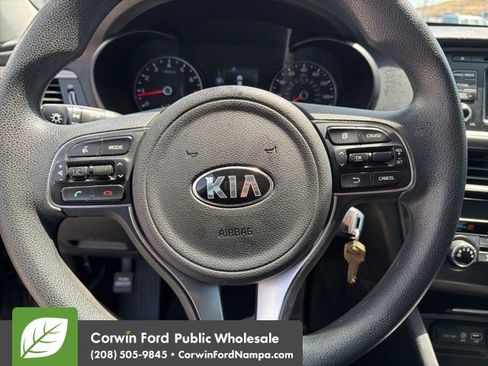 Used 2017 Kia Optima LX FWD image 13