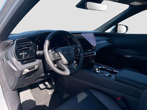 New 2026 Lexus RX 450h AWD image 27