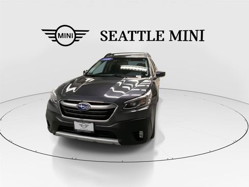 Used 2022 Subaru Outback Limited image 4