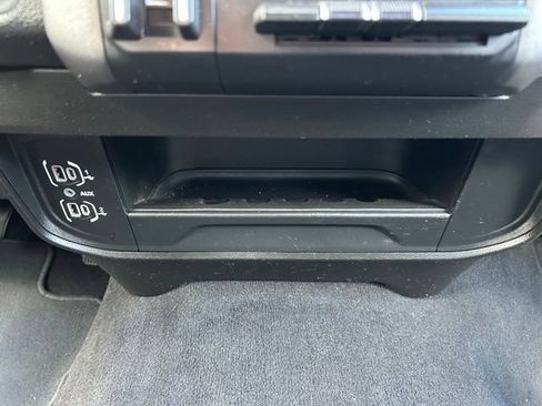 Used 2024 RAM 3500 Big Horn AWD/4WD image 21