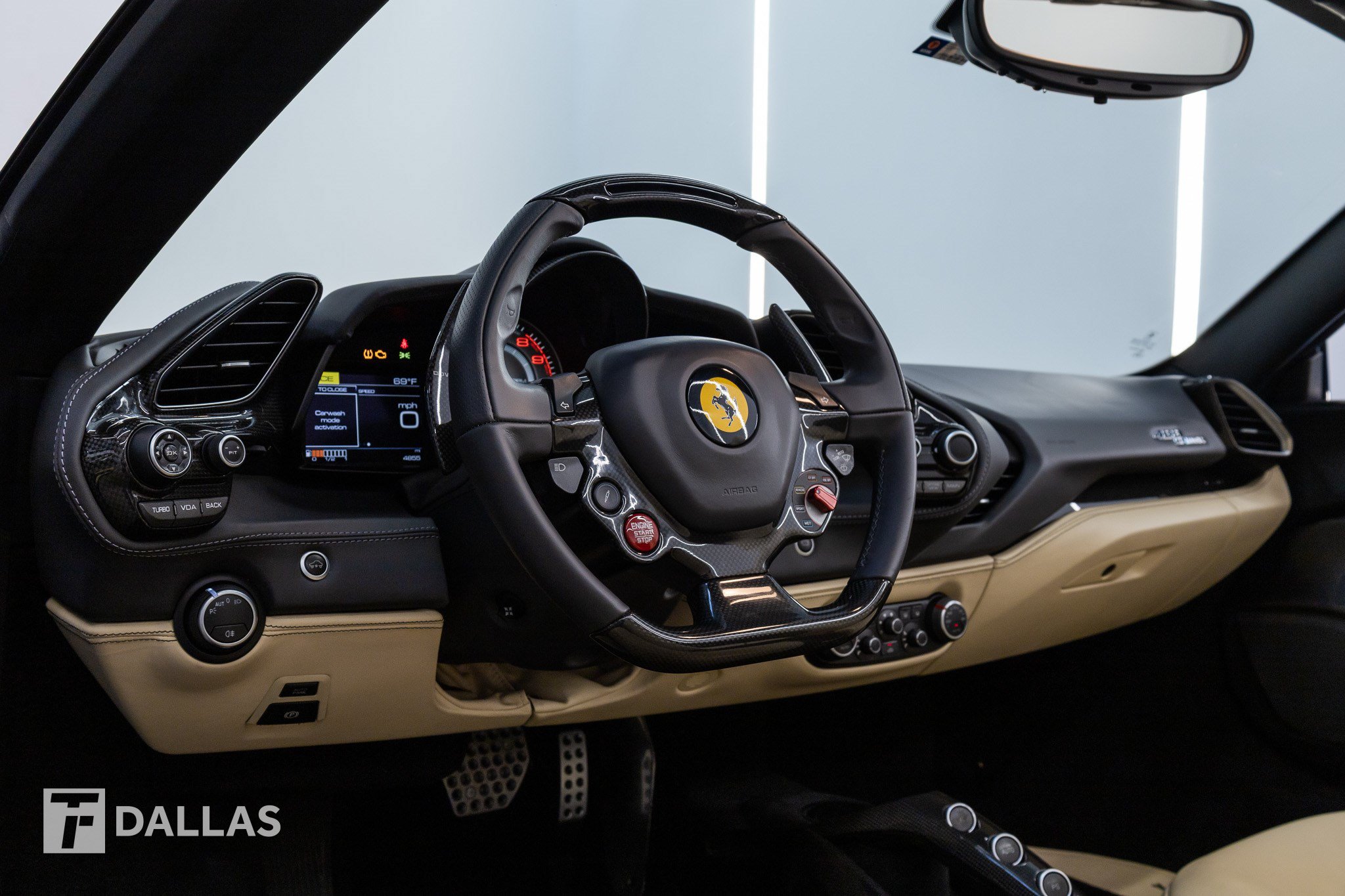Used 2017 Ferrari 488 Spider RWD image 4