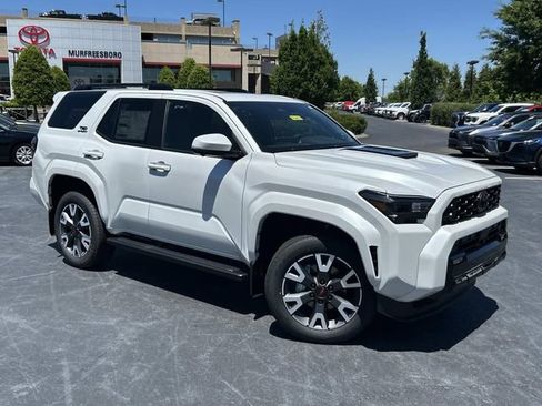 Used 2026 Toyota 4Runner TRD Sport Premium AWD/4WD image 2